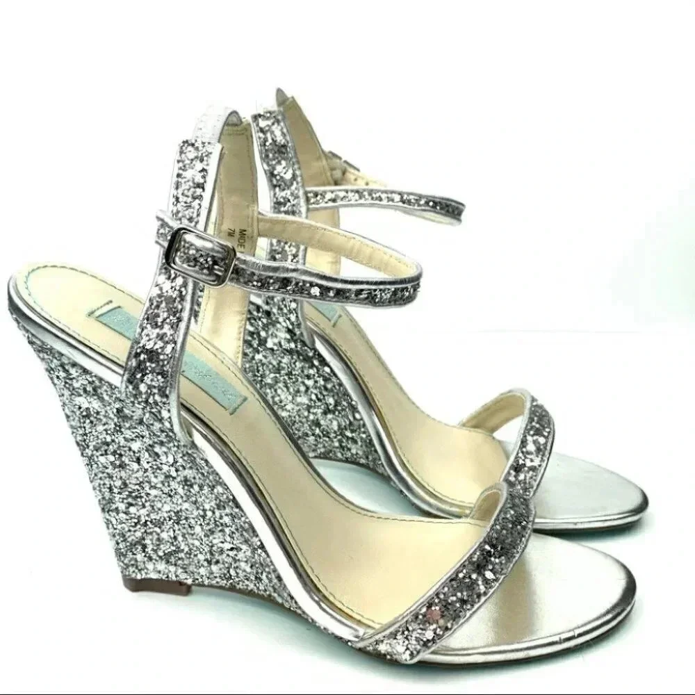 Betsey Johnson wedding Heels Darci 7 glitter wedge